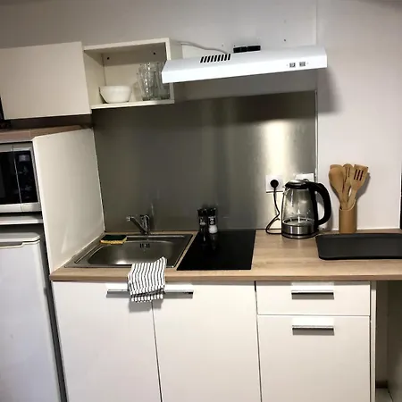 Ds Station Line 14 Kb Apartment Arcueil